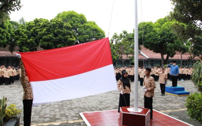 SMA NEGERI 2 YOGYAKARTA GELAR UPACARA PERINGATAN HARI SUMPAH PEMUDA KE-97 TAHUN 2025